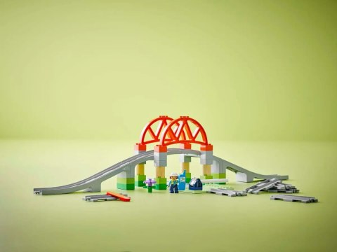 10426 - LEGO DUPLO - Most i tory kolejowe — zestaw rozszerzający 10426 - LEGO DUPLO - Most i tory kolejowe — zestaw rozszerzający