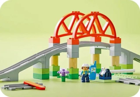 10426 - LEGO DUPLO - Most i tory kolejowe — zestaw rozszerzający 10426 - LEGO DUPLO - Most i tory kolejowe — zestaw rozszerzający