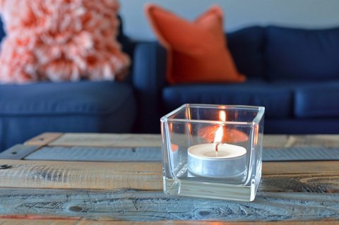 AURA Podgrzewacze Tealights Classic 4,5h 30 szt. p15-30 AURA Podgrzewacze Tealights Classic 4,5h 30 szt. p15-30
