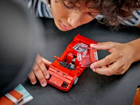 76934 - LEGO Speed Champions - Supersamochód Ferrari F40 76934 - LEGO Speed Champions - Supersamochód Ferrari F40