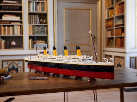 10294 - LEGO ICONS - Titanic 10294 - LEGO ICONS - Titanic